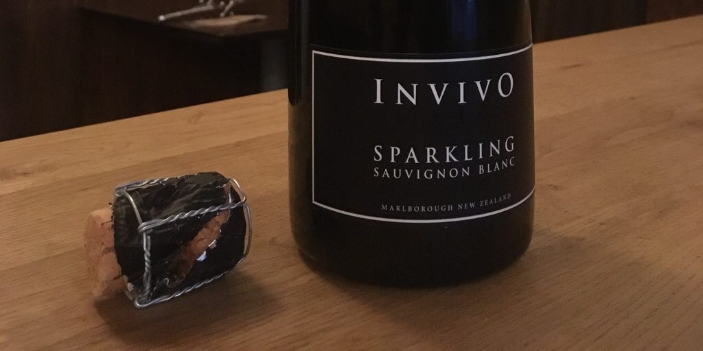 インヴィーヴォのワインボトル